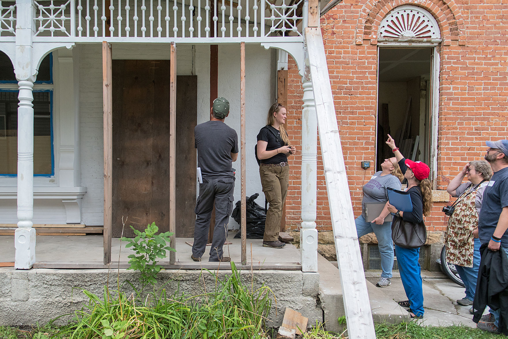 Restoring Old House 4